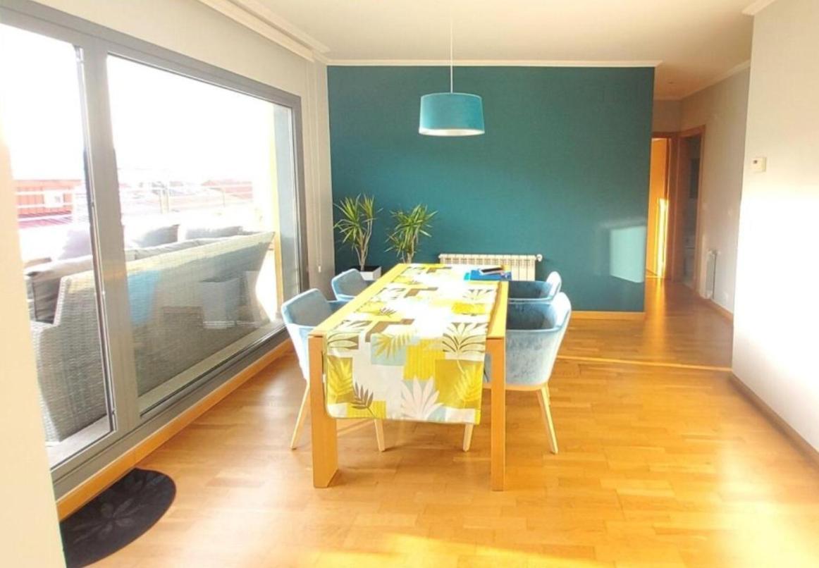 Ferienwohnung Atico Exclusivo Bueu Centro, 50M Playa Exterior foto
